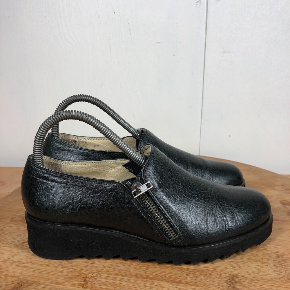 Ron White Womens size 37 shoes Black Leather Zip Up Wedge Classic clogs